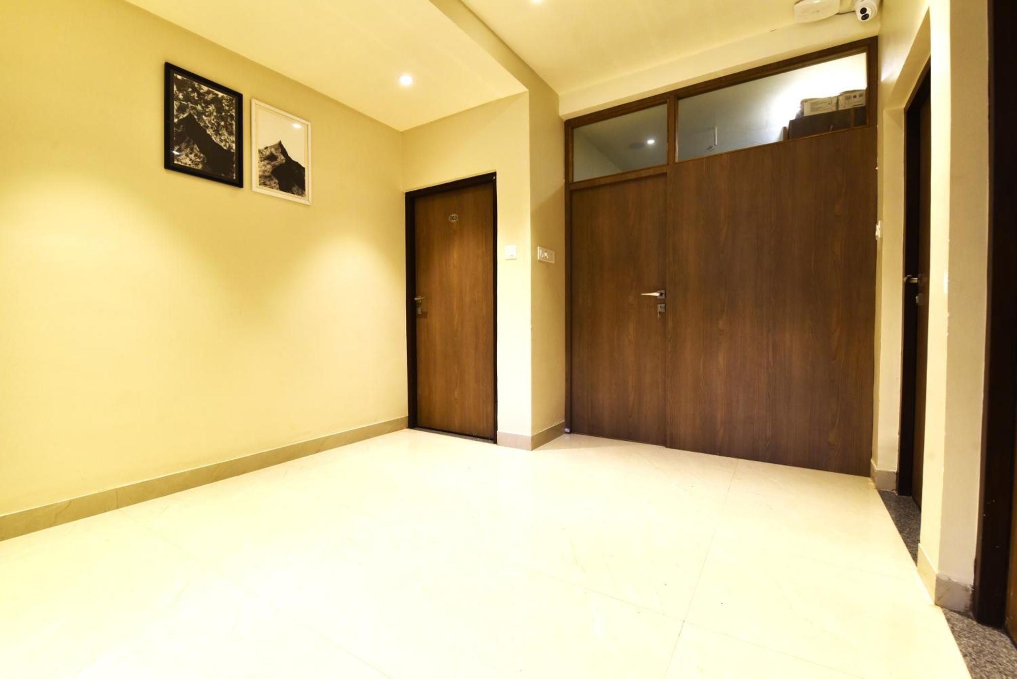 Bunglow 14, Rooms With Balcony 卜山 外观 照片