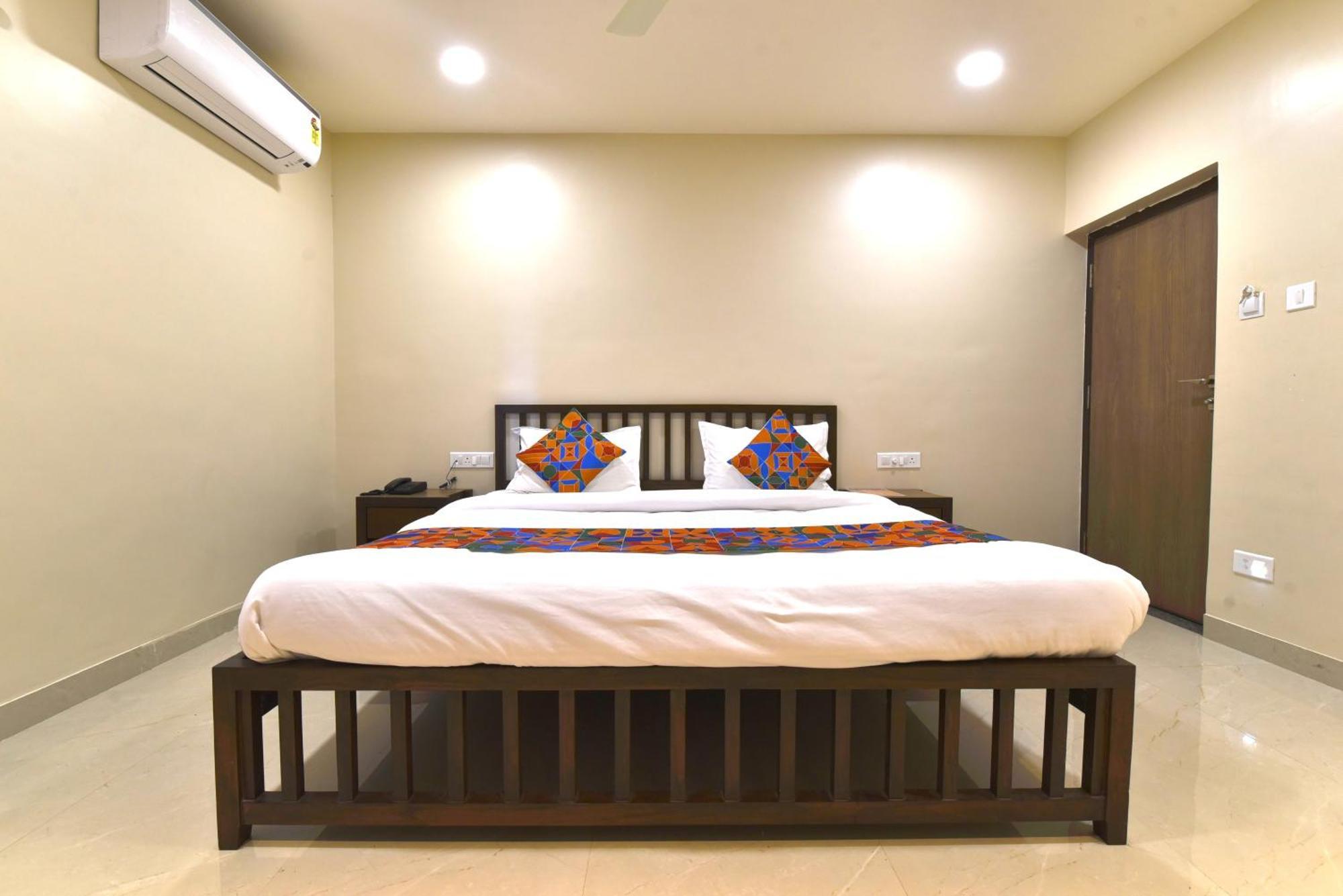 Bunglow 14, Rooms With Balcony 卜山 外观 照片