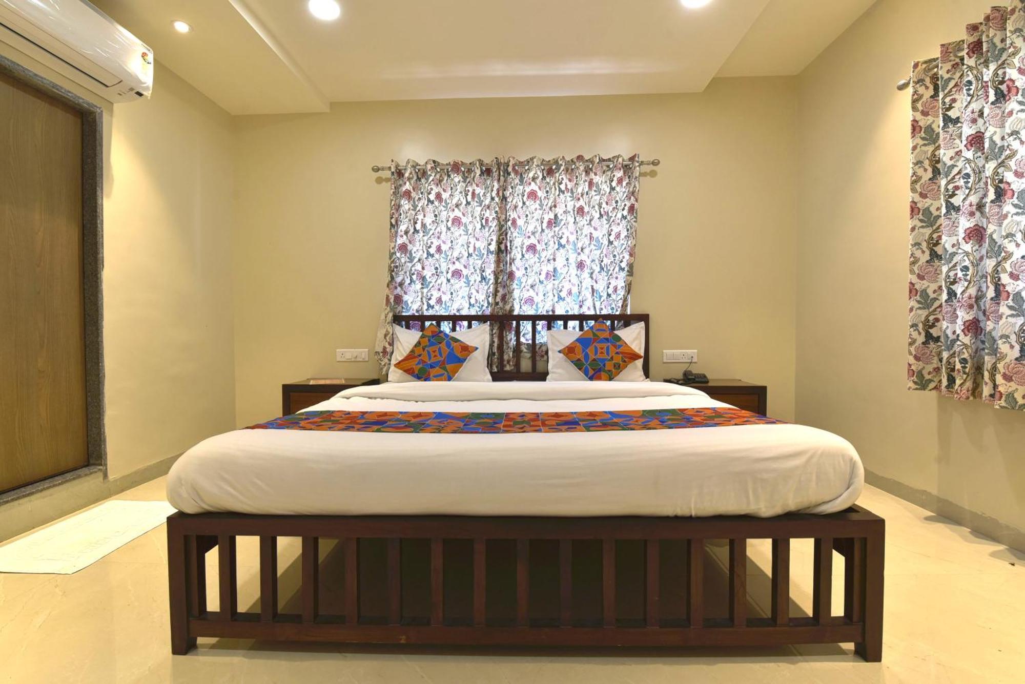 Bunglow 14, Rooms With Balcony 卜山 外观 照片