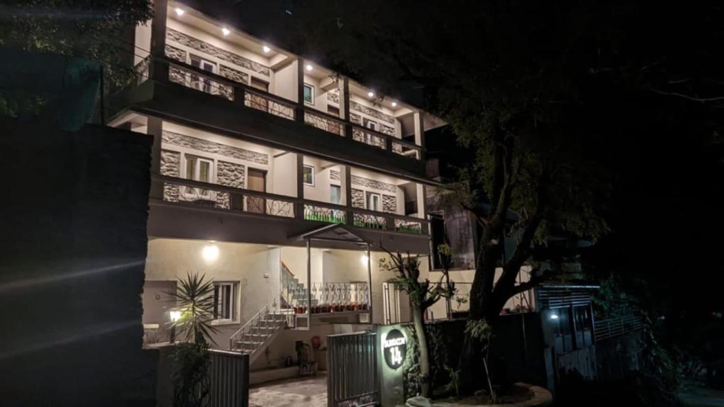 Bunglow 14, Rooms With Balcony 卜山 外观 照片