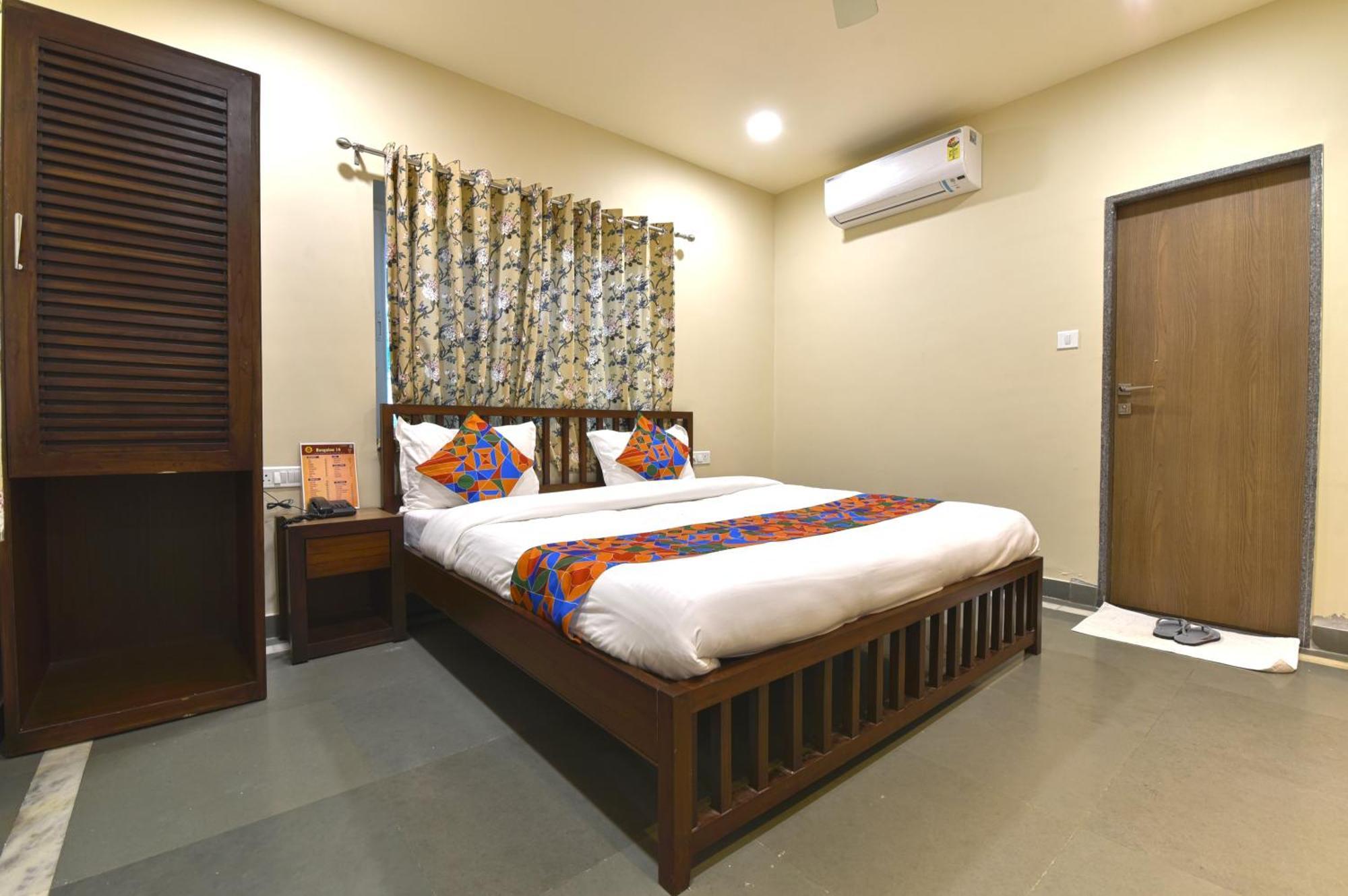 Bunglow 14, Rooms With Balcony 卜山 外观 照片