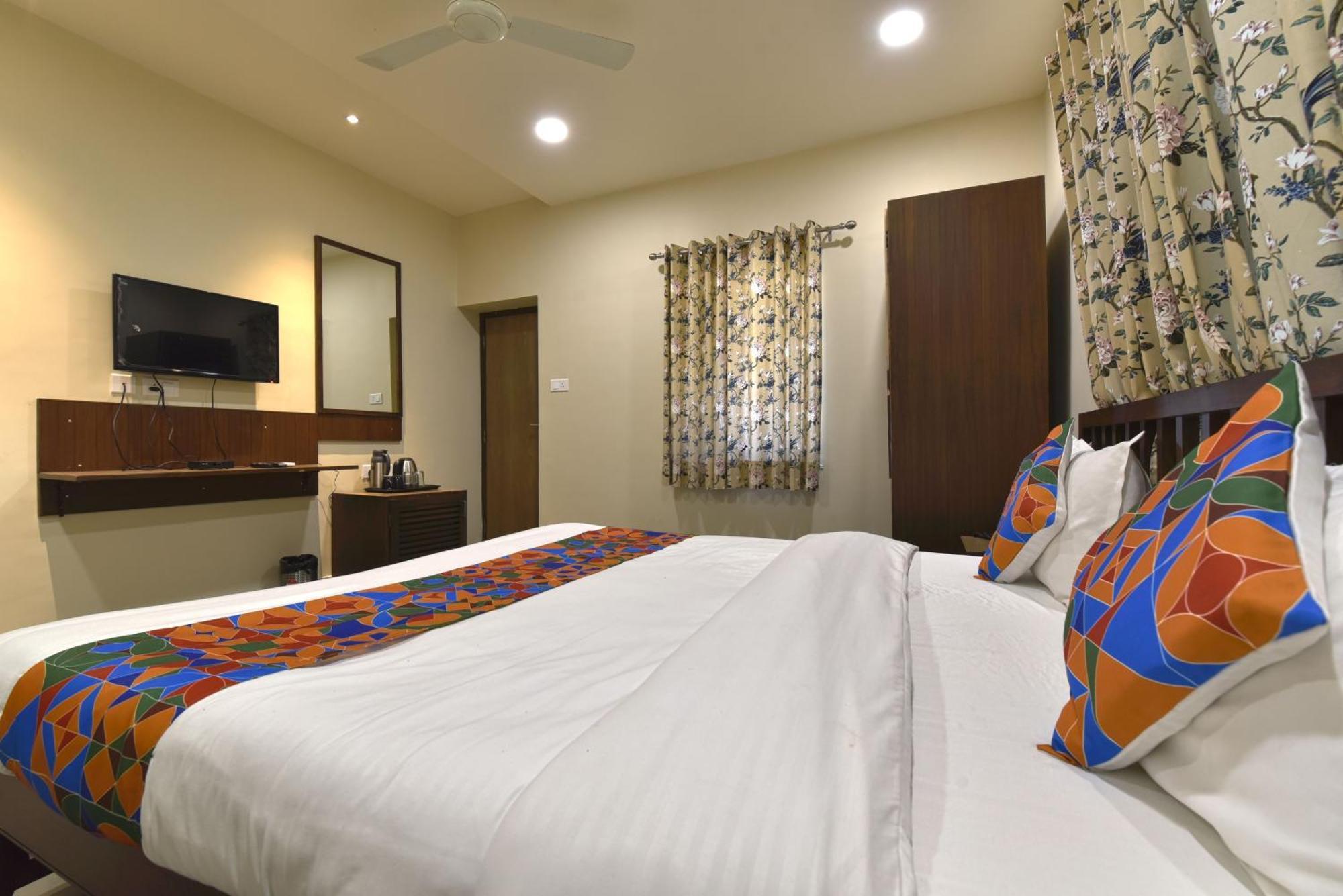 Bunglow 14, Rooms With Balcony 卜山 外观 照片