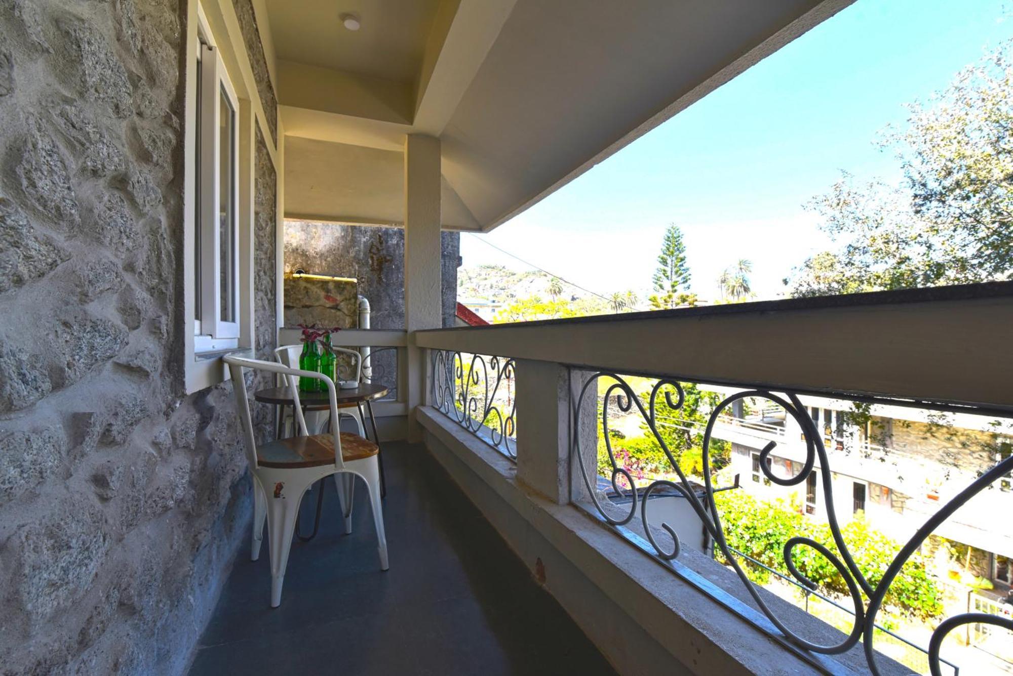 Bunglow 14, Rooms With Balcony 卜山 外观 照片